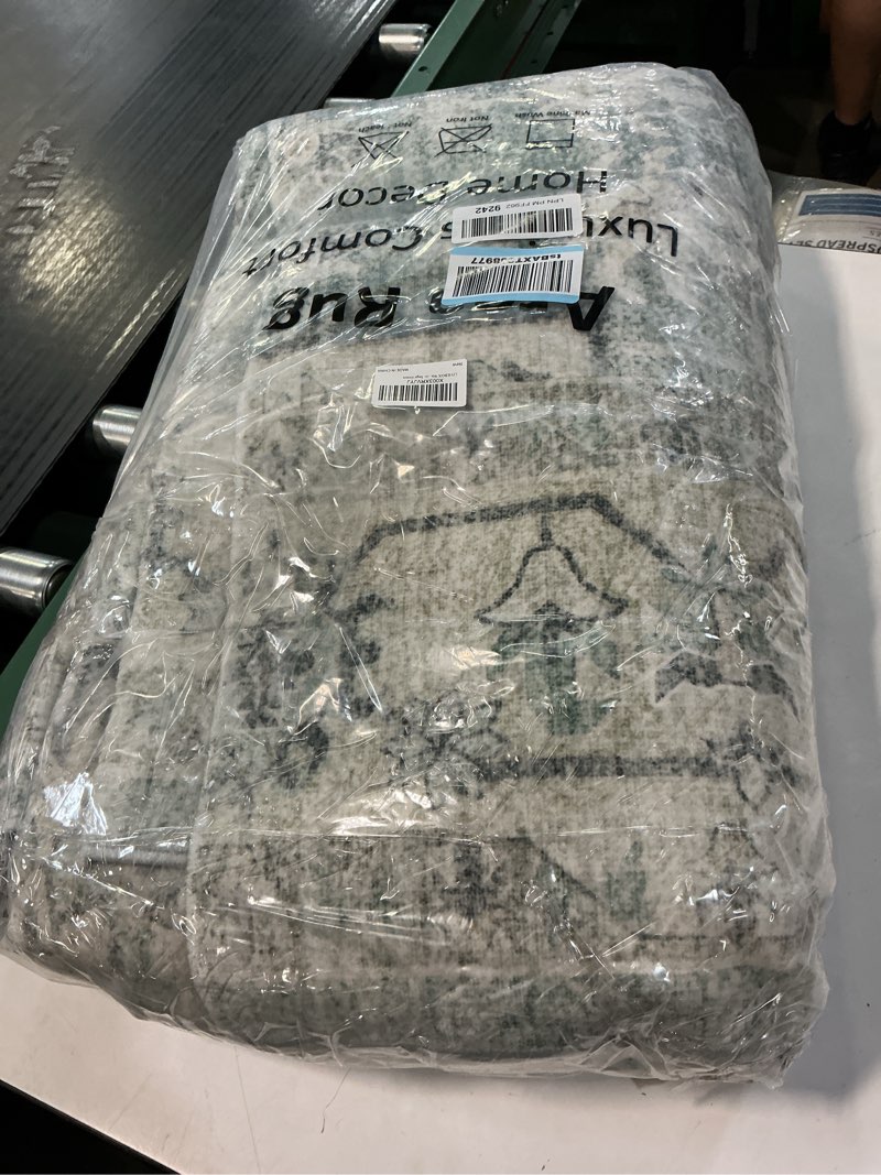 Condition photo showing Good Condition for livebox washable area rug 8x10 rugs for living room bedroom, non-slip boho indoor carpet for dining room office, low-pile farmhouse soft carpets for kids nursery playroom, sage green 8'x10' sage green