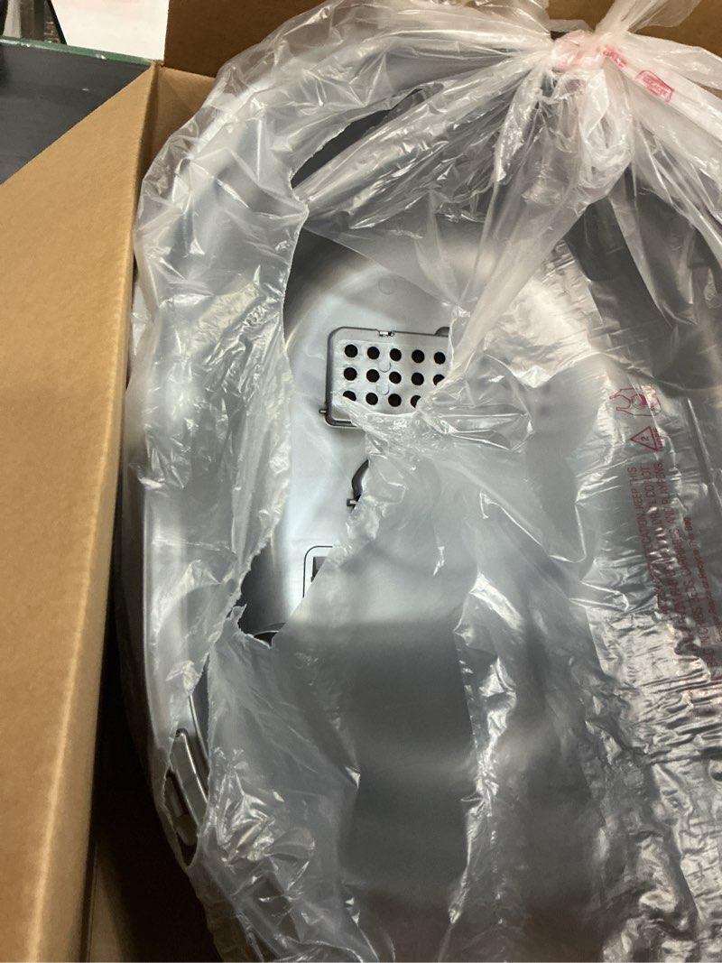 Condition photo showing Good Condition for nature’s miracle hooded flip top litter box for cats, with built-in odor control charcoal filter silver/grey