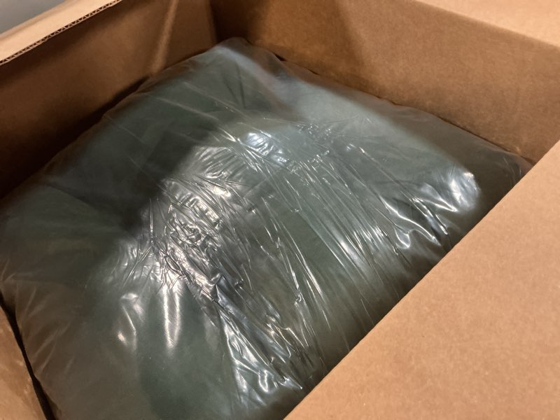 Condition photo showing Good Condition for Outdoor Chair Cushions Set of 2, Patio Chair Cushions with Ties, 19x19+5” Tufted Outdoor Seat Cushions, Waterproof Patio Furniture Cushions, Outdoor Dining Chair Pads, Forest Green Forest Green 19*19+5”/2pcs