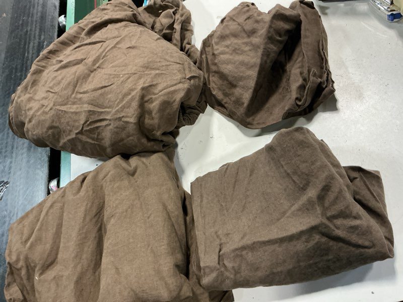Condition photo showing Good Condition for quince, european linen sheet set(4 pcs), queen, espresso