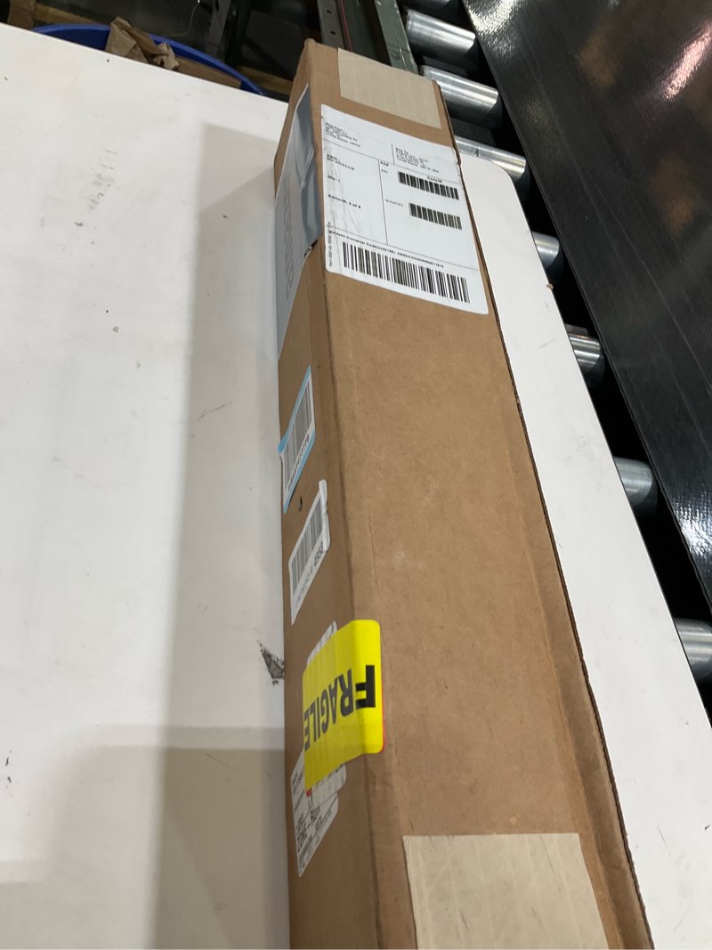 Condition photo showing Good Condition for Peel and stick wallpaper