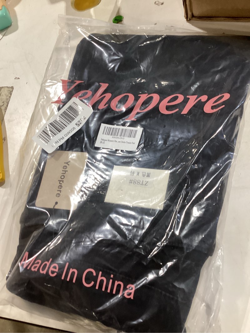 Condition photo showing New/Like New for yehopere women's fleece lined straight flare leg winter thermal flannel lined jean denim trouser pant small bootcut 03