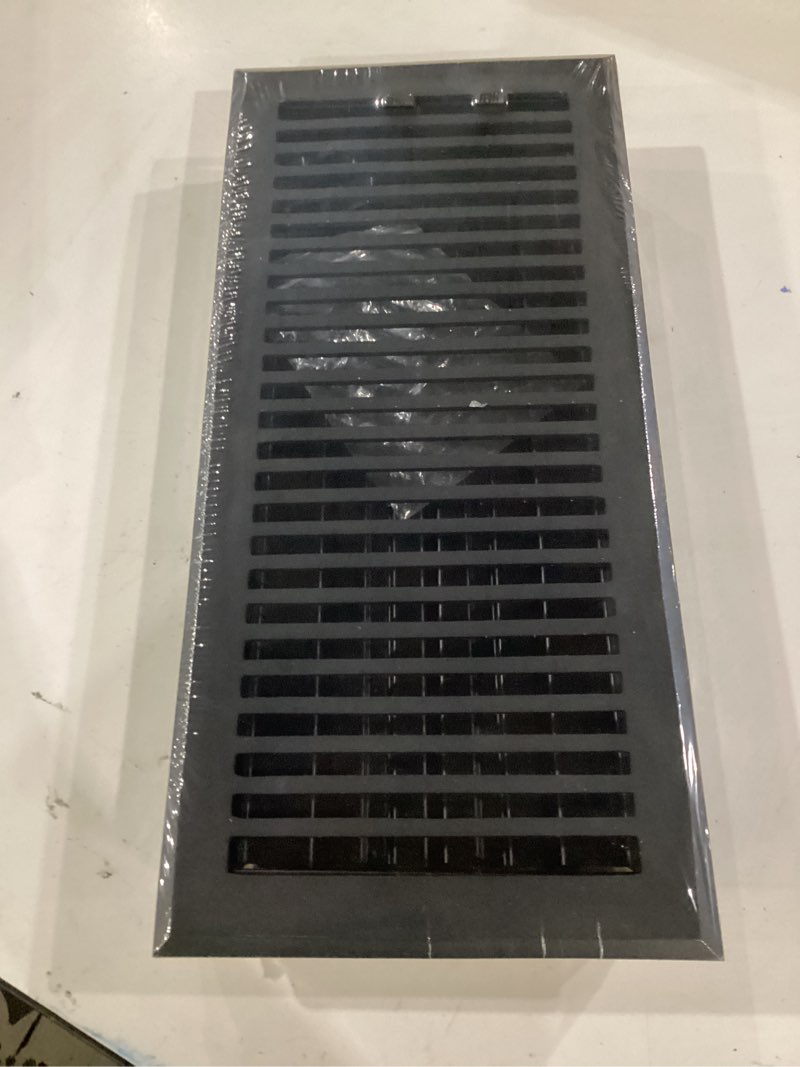 Condition photo showing Good Condition for madelyn carter contemporary artisan style vent cover, solid cast steel interior, controls air flow, 6 x 14 inches (overall face: 7.25 x 15.25 inches), venetian bronze 6 x 14 (overall: 7.25 x 15.25) venetian bronze