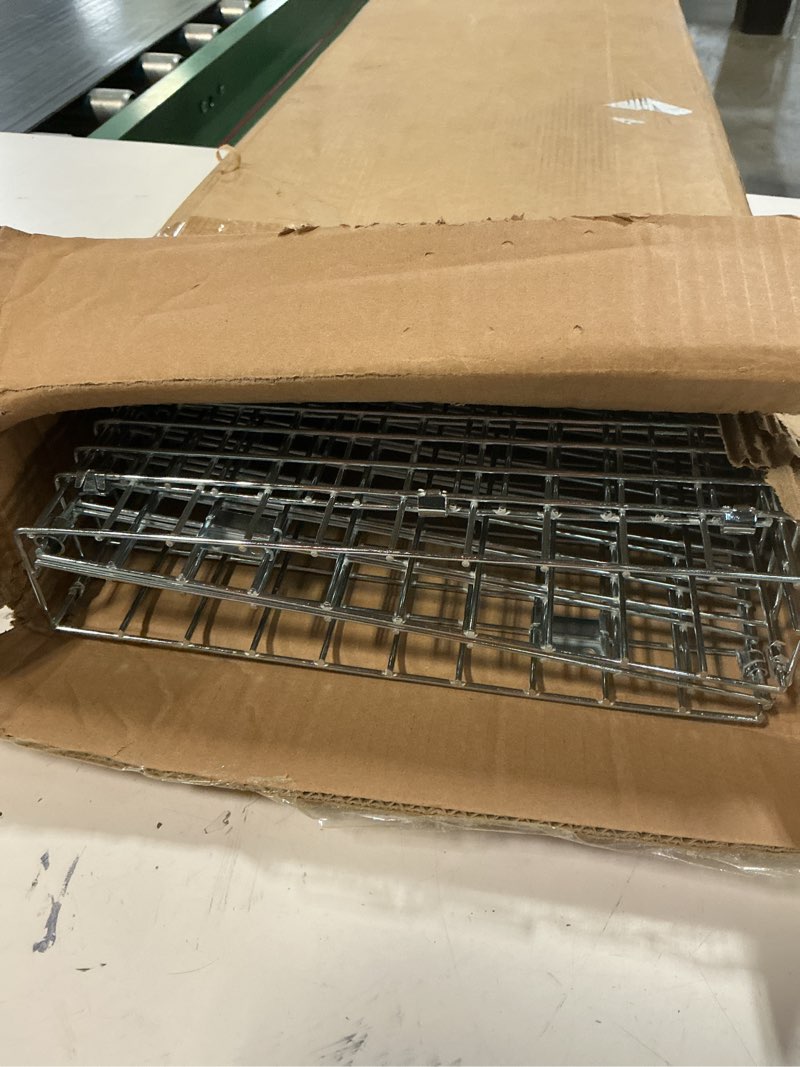 Condition photo showing Good Condition for vevor live animal cage trap, 31" x 10" x 12" humane cat trap galvanized iron, folding animal trap with handle for rabbits, stray cats, squirrels, raccoons, groundhogs and opossums