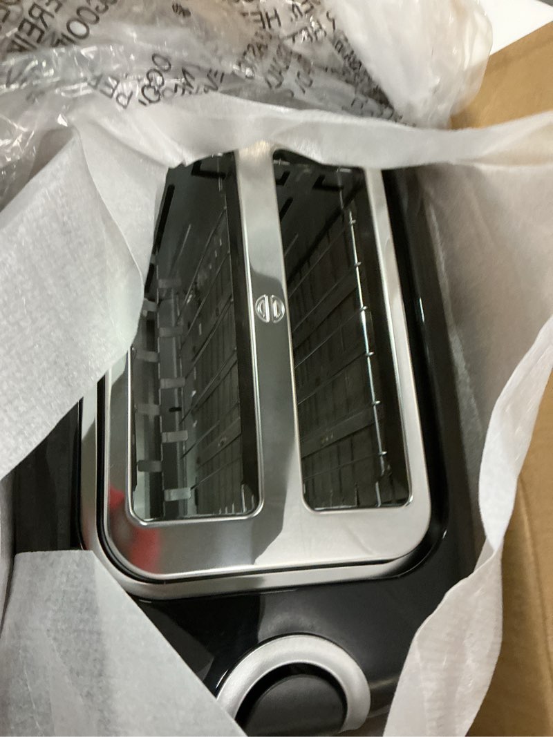 Condition photo showing Good Condition for BLACK+DECKER 2-Slice Toaster, T2569B, Extra Wide Slots, 6 Shade Settings, 850 Watts, Crumb Tray, Cancel Button Black 2-Slice (Pack of 1)