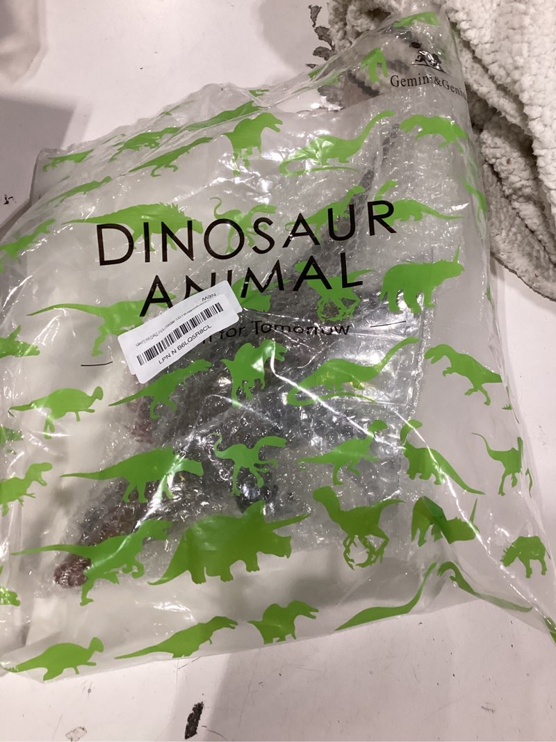 Condition photo showing Good Condition for Spinosaurus Toy for Kids, Spinosaurus Action Figure with Moveable Jaw, Spino Dinosaur Toy for Kids, Dino Toy, Collectiion, Display Toy and Creative Gift for the Dino Lovers Indo-spinosaurus