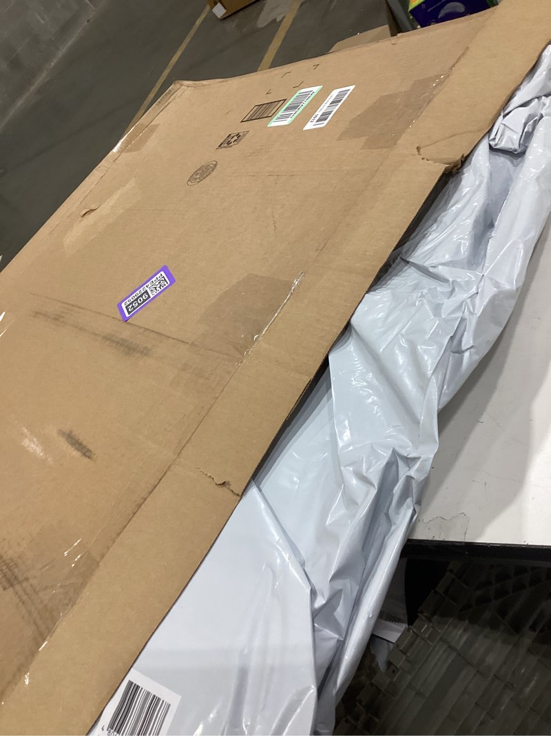 Condition photo showing New/Like New for Giant Gift Box White 24x24x24in JUMBO Extra Large Cardboard Decorative Box with Lid for Birthday Surprise, Pregnancy Announcement, Gender Reveal, Valentine's Day, Chinese New Year & Other Celebrations