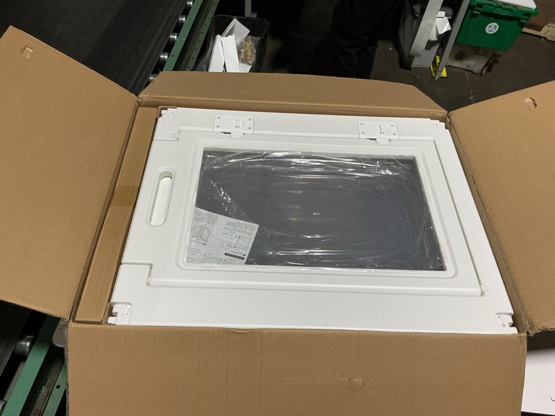 Condition photo showing New/Like New for FXW AuraSpace Acrylic Indoor Dog Playpen for Small and Medium Dogs, 30 Inch, 8 Panels, White White 30"H 8 Panels