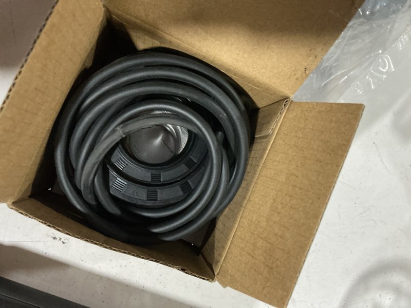 Condition photo showing Good Condition for front load washer tub bearings and seal kit fit for lg & kenmore etc replacement part 4036er2004a 4280fr4048l 4280fr4048e 4036er4001b