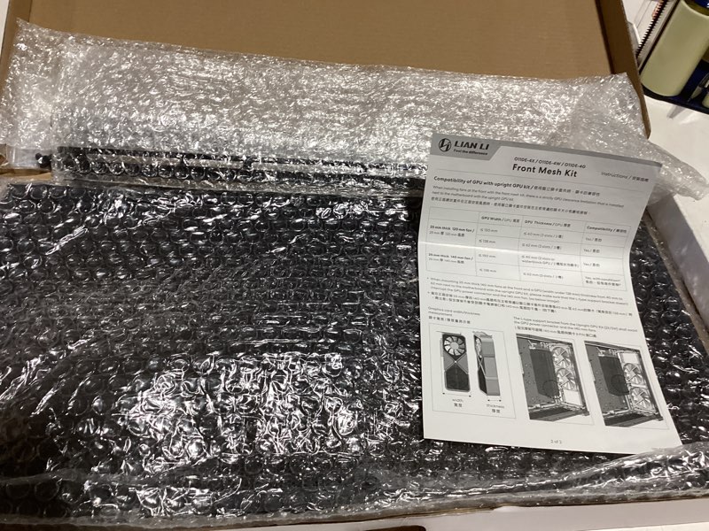 Condition photo showing As Is for lian li o11de-4x computer accessory kit