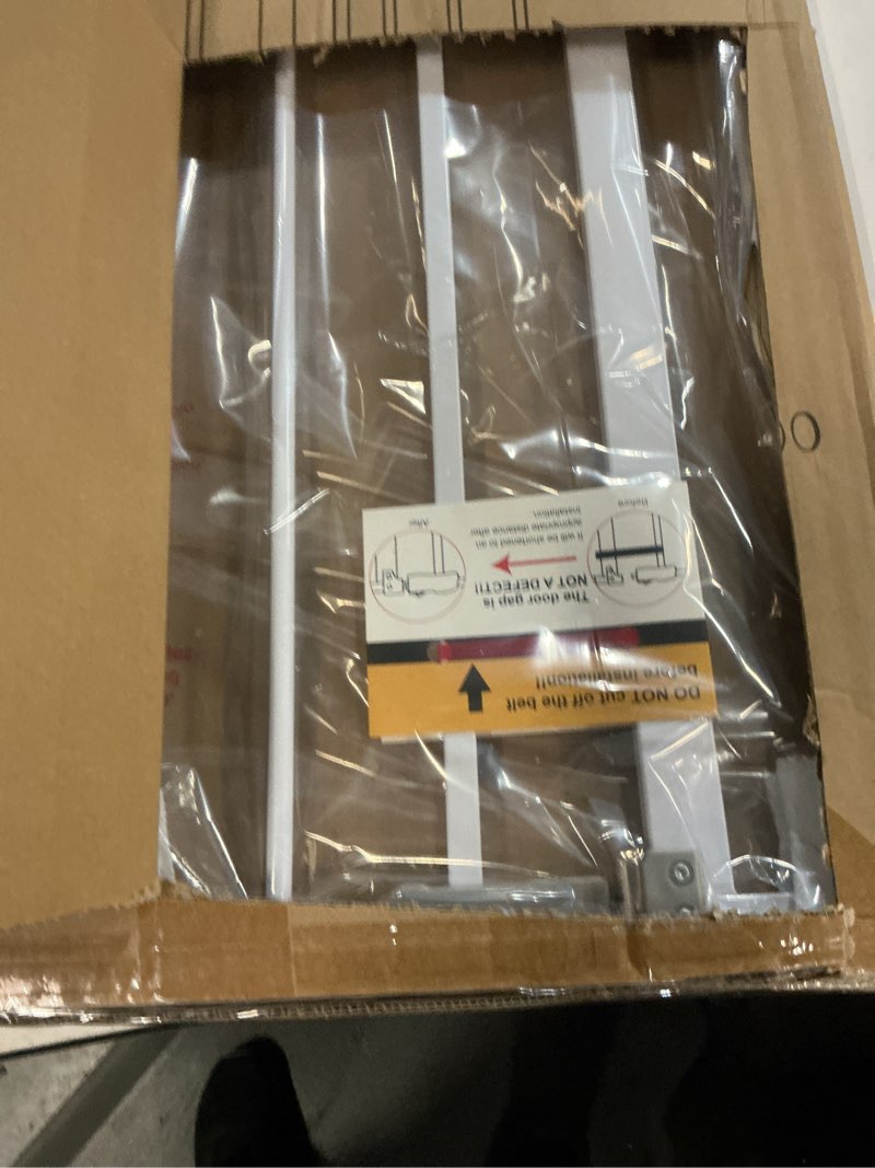 Condition photo showing Good Condition for innotruth 29.5–40.75" baby gate for stairs, 30" tall dog gates for doorways & hallways, safety gate for kids & pets, pressure-mounted walk-through with dual lock & 2-way swing, white white 29.5-40.75" w x 30" h