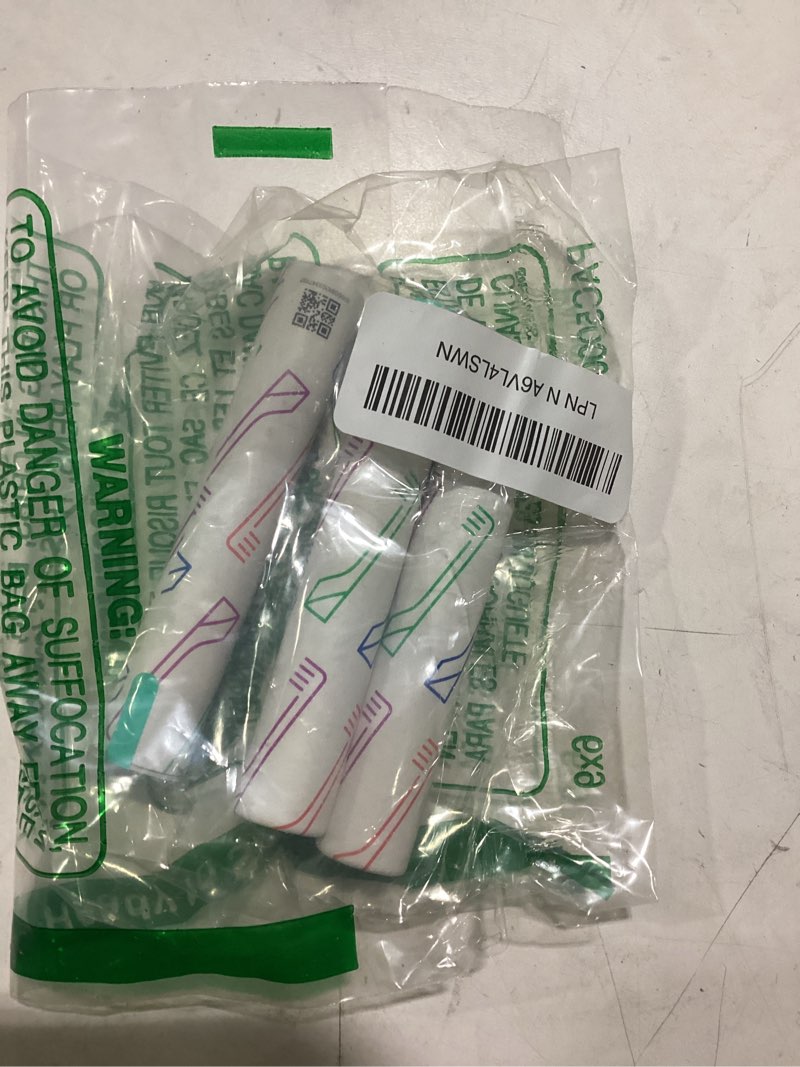 Condition photo showing New/Like New for quip Sonic Toothbrush Replacement Heads for Kids - 3 Pack - Verified quip Small Brush Head Refills for Electric Toothbrushes - Soft Bristles, Compact & Flexible - Last 3 Months Each