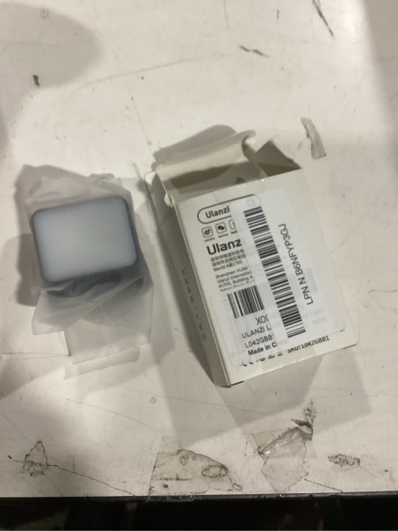 Condition photo showing As Is for ULANZI LM18 Vlogging Light Mini LED Action Camera Video Light Magnetic Photography Fill Lighting for DJI Osmo Nano Action 3/4 Camera Cage Accessories and Ulanzi PK-06 Pocket 3/4 Expansion Adapter 1 Pcs-For DJI Action 5/4/3 & Pocket 3