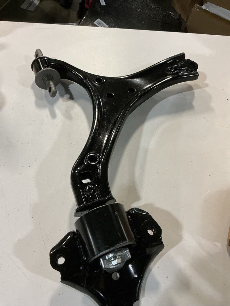Condition photo showing Good Condition for control arm, replacement for front right lower control arm passenger side compatible with 2013-2017 honda accord automatic transmission, 2015-2020 acura tlx