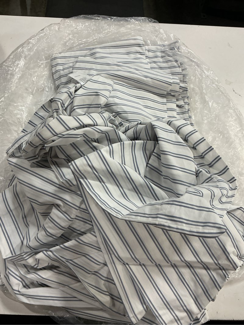 Condition photo showing Good Condition for quince cotton king/cal king duvet cover grey/white striped