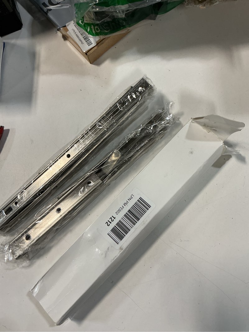 Condition photo showing New/Like New for Similar Shop Fox D3028 12-Inch Full Ext Drawer Slide 100-Pound Capacity Side Mount, Pair