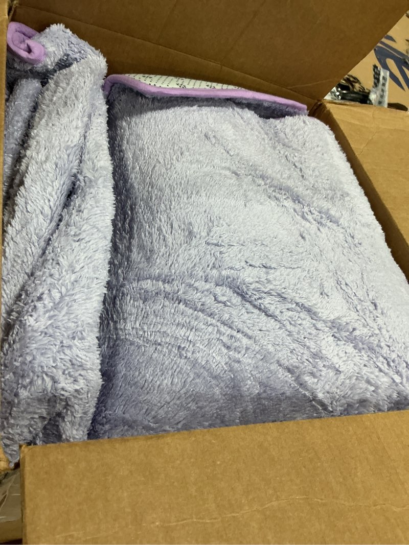 Condition photo showing As Is for DweIke 6x9 Purple Area Rugs for Bedroom, Super Soft Living Room Rug, Thickened Memory-Foam Throw Carpet, Non-Slip and Washable Carpets for Kids Boys Girls Room Dorm Nursery Home Decor 6' x 9' (Rectangular) Purple