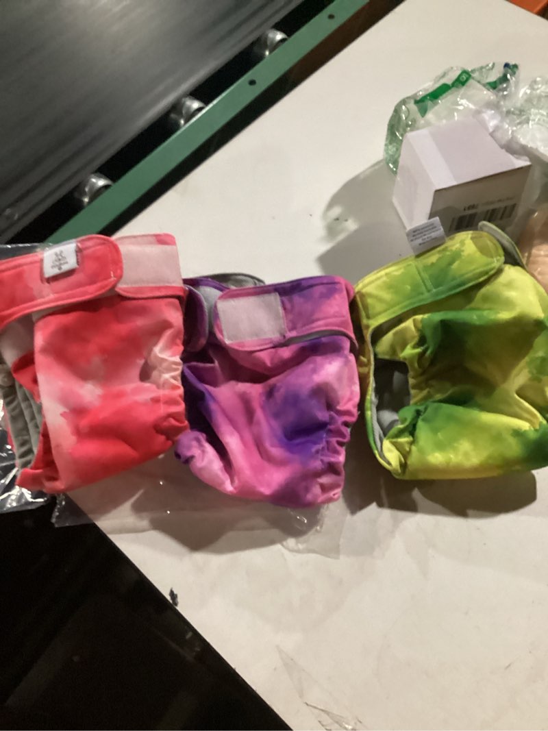 Condition photo showing Good Condition for CuteBone Washable Dog Diapers Female No Tail Hole 3 Pack Reusable Doggie Period Training Pants for Docked-Tail Frenchie French Bulldog Boston Terrier Without Tail WWD15S For docked-tail, unicorn&pig&sheep S