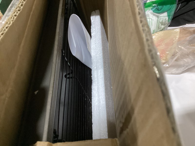 Condition photo showing New/Like New for GoodCook 15” x 10.5” Nonstick Carbon Steel Baking Pan & Raised Wire Rack – Pizza Crisper, Crispy Bacon, Multipurpose Cooking Sheet Pan, Cooling Rack, Kitchen Cookware Set, Dishwasher Safe 15" x 10.5" x 1"