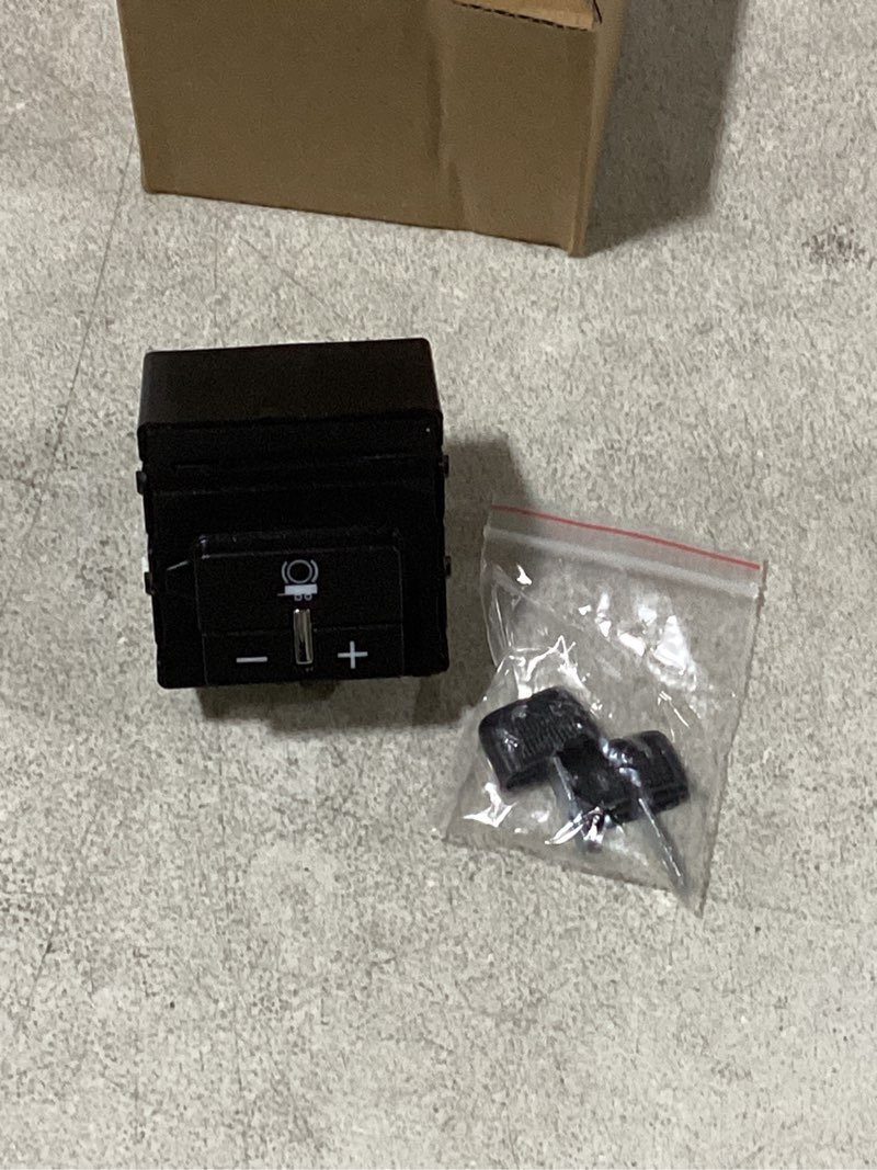 Condition photo showing Good Condition for 84108373 trailer brake control switch fits for 2014-2021 chevy colorado silverado suburban gmc canyon sierra yukon replace part number 23145874 601226
