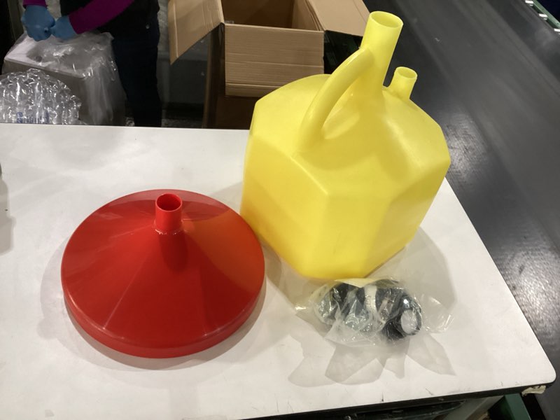 Condition photo showing Good Condition for Lisle 11102 Oil Lift Drain - 8 Gallons