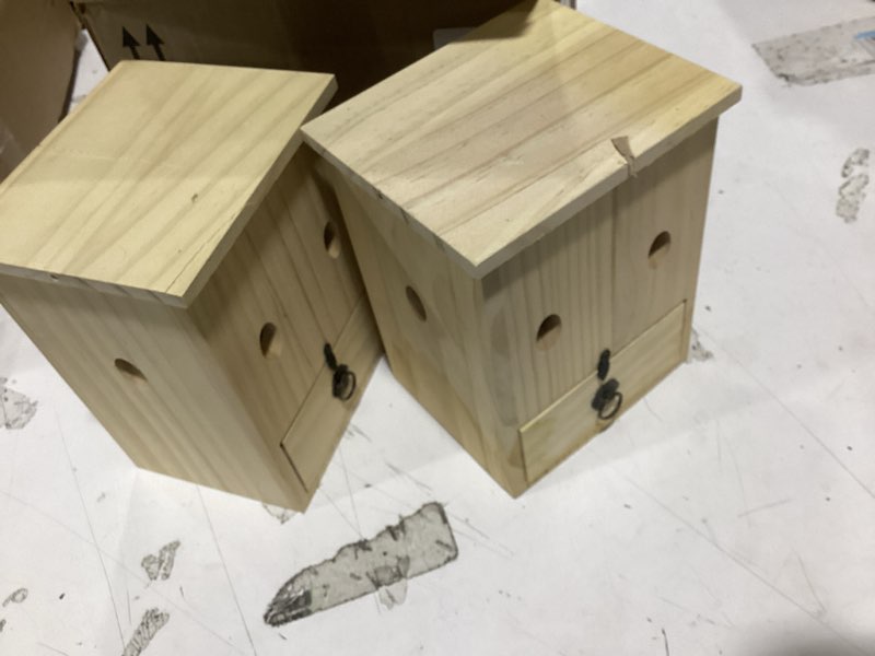 Condition photo showing New/Like New for carpenter bee traps for outside 2pack– durable, weather-resistant, eco-friendly wooden wasp trap for outdoor use