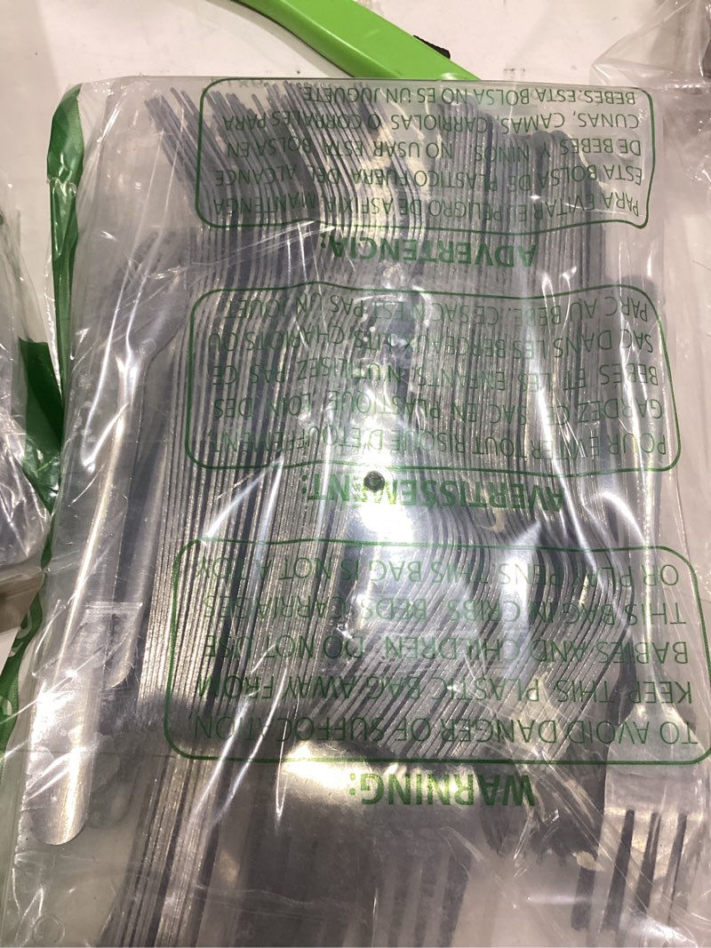 Condition photo showing Good Condition for 100 Pieces Dinner Forks Bulk Set 6.9 Inches Stainless Steel Forks Silverware Flatware Fork Salad Forks Table Fork Mirror Polished for Home Kitchen Restaurant Eating Silverware Utensils (Vivid Style)