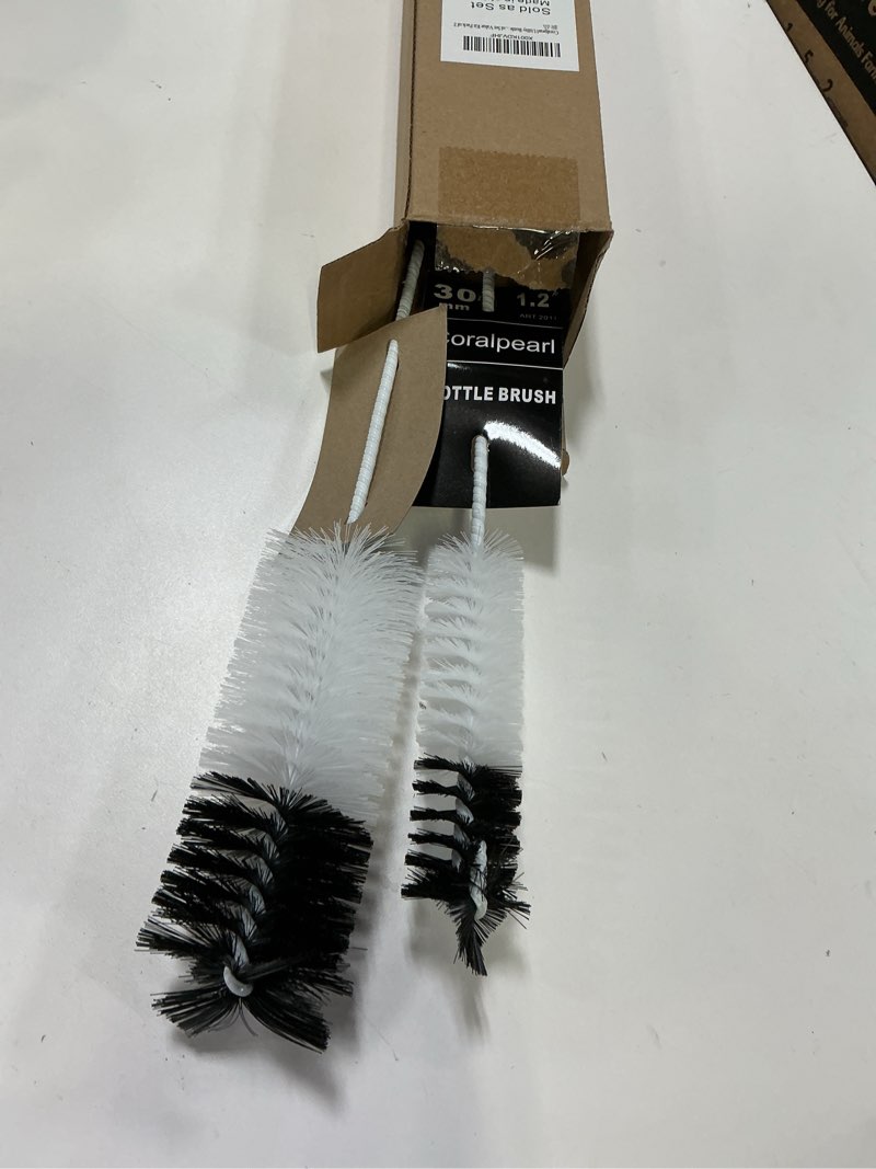 Condition photo showing Good Condition for Coralpearl Bottle Brushes Thin Long Handle X 2, Utility Skinny Wire Cleaner Set Big Small, Bendable Flexible for Cleaning Narrow Neck Water, Beer, Wine, Baby Bottles, Pipes, Tubes, Hoses, and Flasks