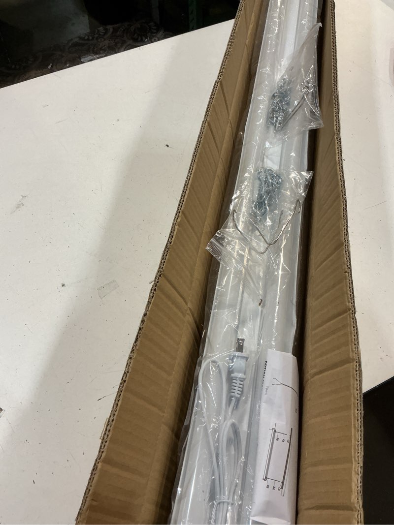 Condition photo showing New/Like New for 4ft linkable led shop light for garages, 42w 4800lm 5000k daylight led shop lights, ceiling light with pull chain (on/off), linear worklight fixture with plug, 2 pack