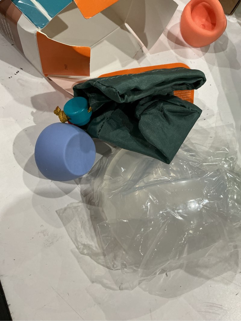 Condition photo showing Good Condition for boon trove silicone manual breast pump set - hands free breast milk collector - includes polyester travel pouch - breastfeeding essentials - 2 count 2 count w/ travel pouch