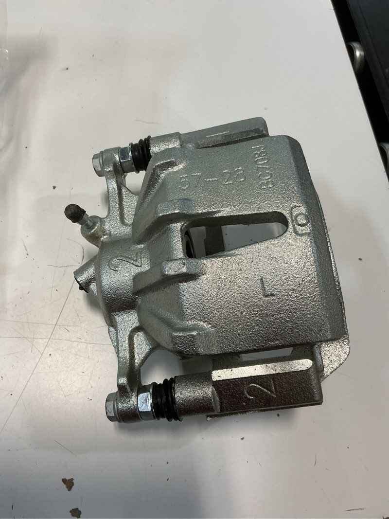 Condition photo showing As Is for cciyu front left brake caliper assembly w/bracket 19b1569 1992 1993 1994 1995 1996 for toyota for camry front left[19b1569]