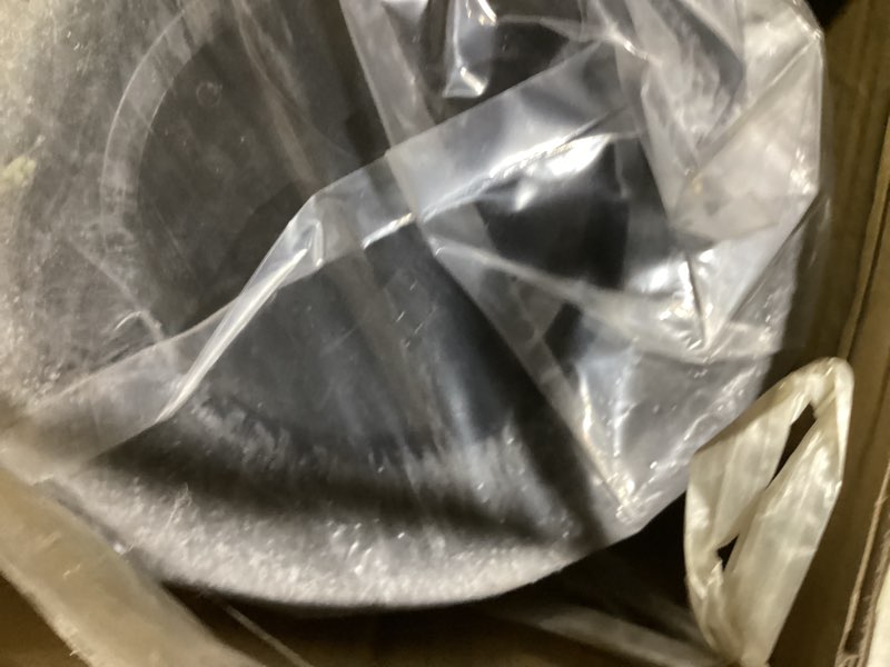 https://lotting-media.assets.bidfta.com/lotting_7711ed68-32d5-4f5f-ae2b-22f79e1c6372