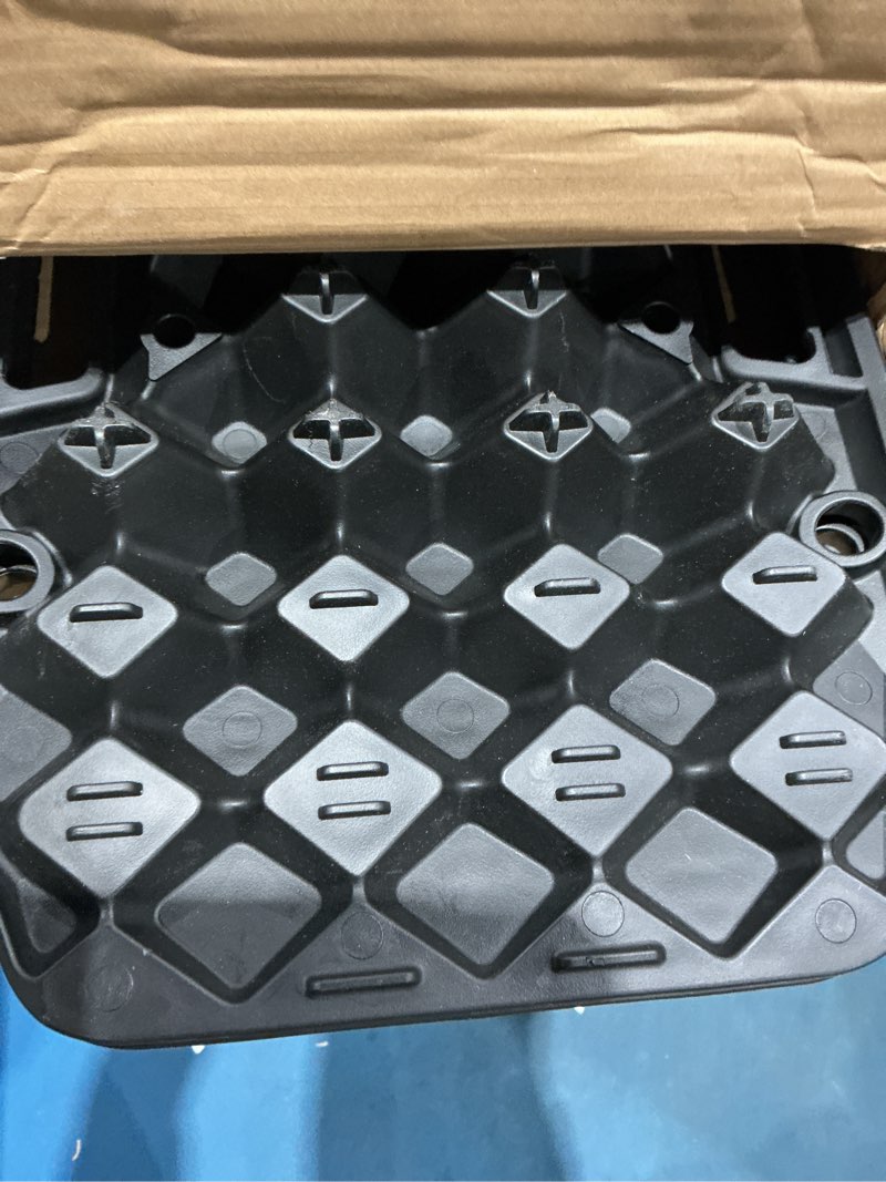 Condition photo showing New/Like New for bunker indust off-road traction boards with jack base,pair recovery track 4x4 jeep truck emergency tire traction mat with bag -sand, mud, snow tracks black traction pad (gen 7th)