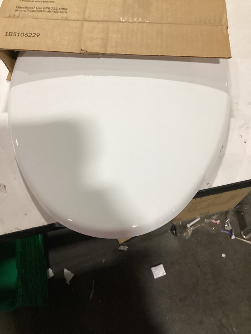 Condition photo showing Good Condition for Little2Big Toilet Seat with Built-In Toddler Potty Training Seat, Slow Close, Easy to Install, Made in USA, ELONGATED, White