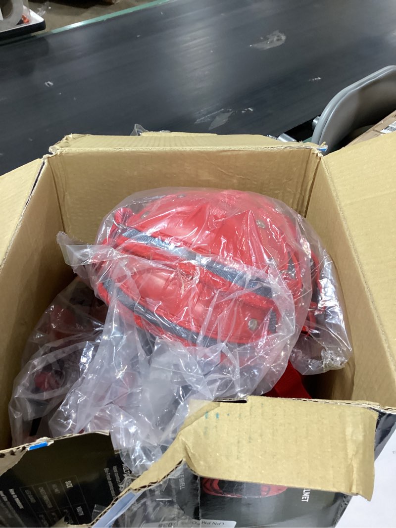 Condition photo showing Good Condition for champro optimus champion plus catcher's kit scarlet youth