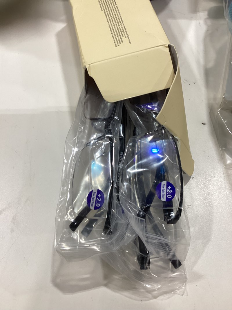 Condition photo showing Good Condition for gaoye 2.0 executive style reading glasses men - durable readers with blue light filtering- comfortable fit with tr90 frames 4black 2.0 x