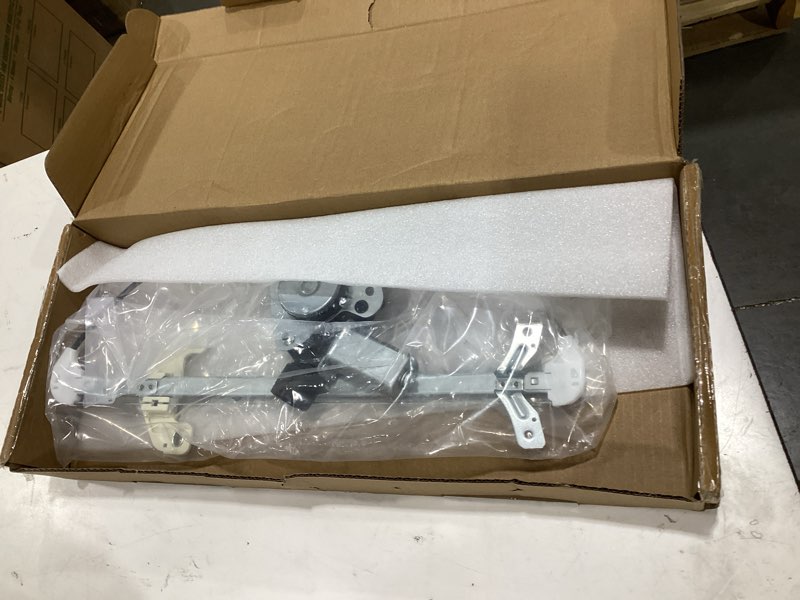 Condition photo showing Good Condition for findauto power window regulator rear right passenger side with motor fits for honda for accord for 2003-2007, 72710-sda-a01 72710-sdc-a01 748-045 2003-2007 for honda for accord rear right