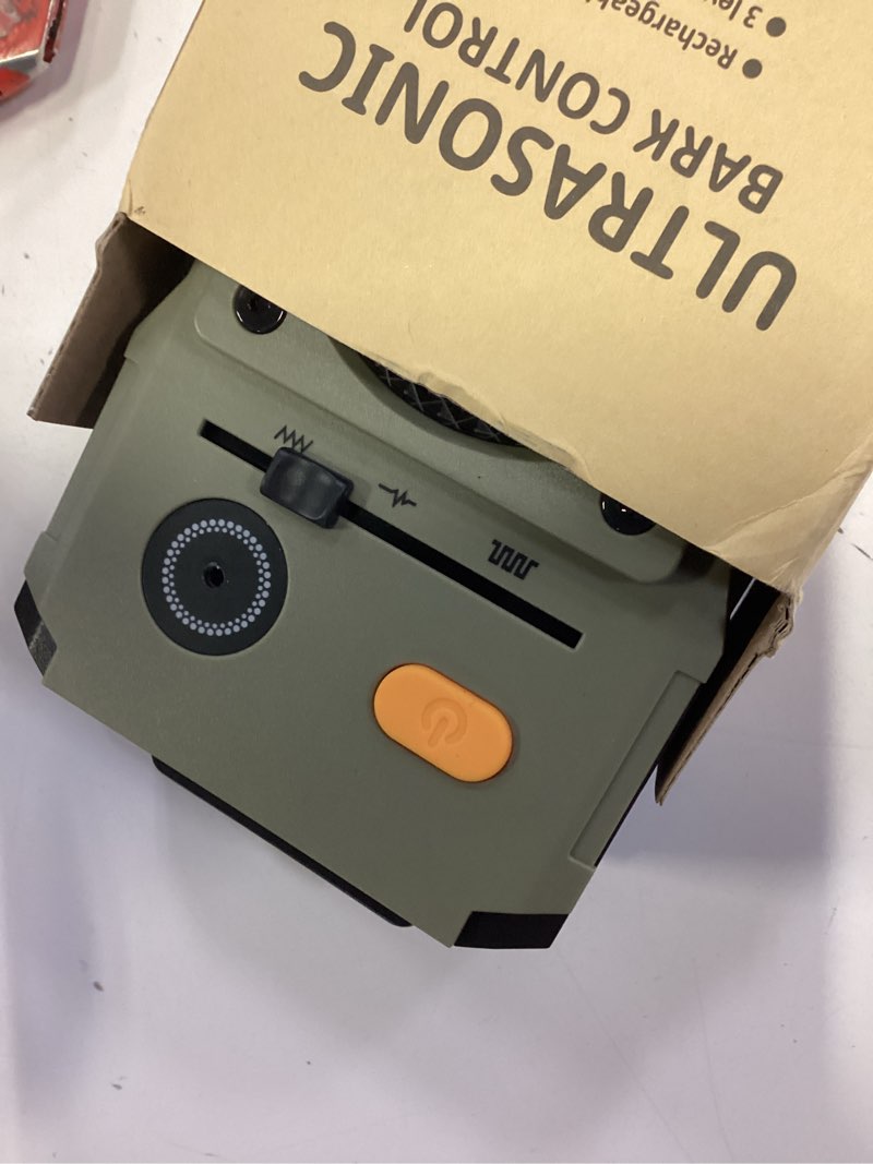 Condition photo showing Good Condition for anti barking device for dogs, rechargeable ultrasonic dog control devices, auto bark deterrent devices with 3 modes,33ft silencer sonic barking deterrent indoor/outdoor safe for dog & people green