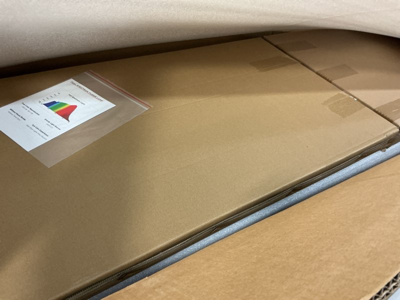 Condition photo showing New/Like New for TACAHE Eye Care Reading Floor Lamp - 4000K Full Spectrum Neutral White LED - Multiple Diffuse Reflections - Dimmable Touchscreen Panel - Aluminum Standing Lamp for Office - 8200 Lumen - 100W - White