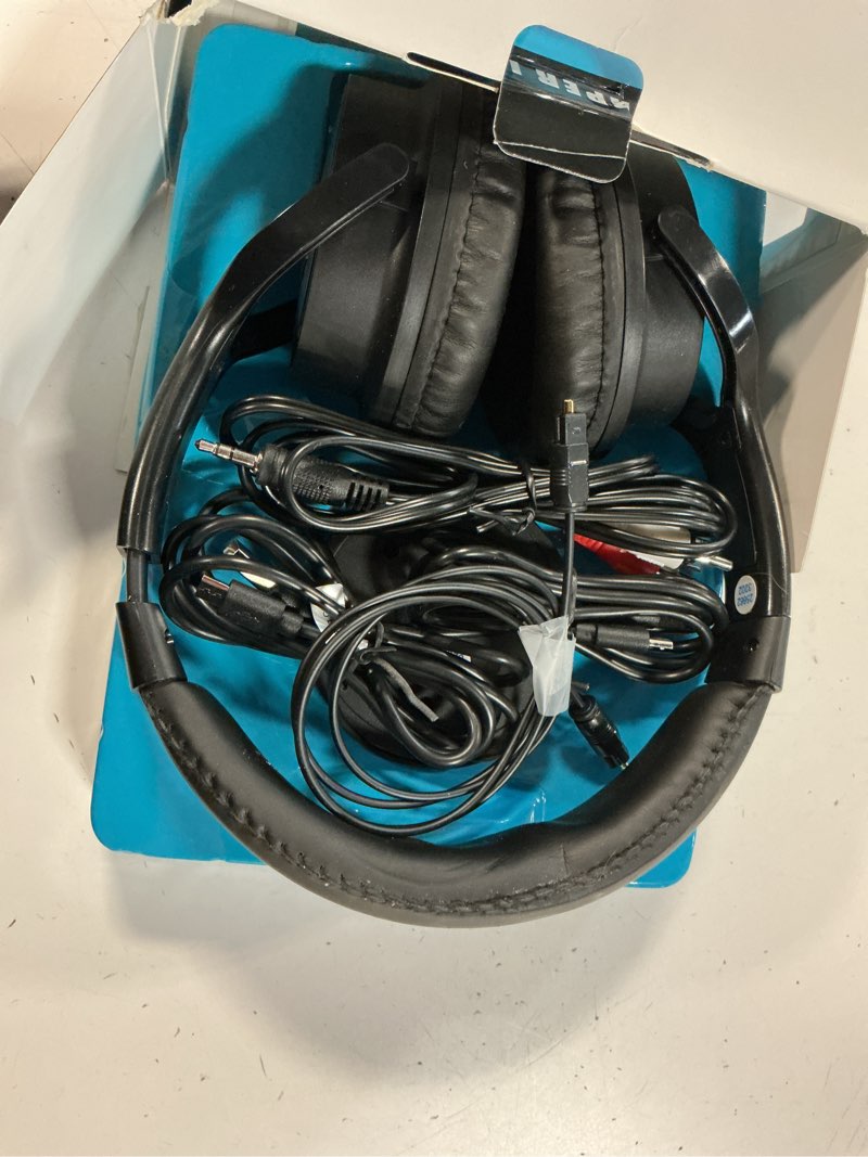 Condition photo showing Good Condition for allstar innovations own zone by sharper image over ear tv headphones, wireless & rechargeable, compatible with tv, aux, rca, and optimal connections transmits up to 100ft range