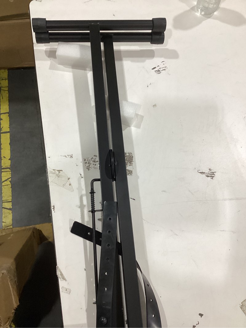 Condition photo showing Good Condition for the one single-x keyboard stand, pre-assembled x-style keyboard stand with locking straps & quick release mechanism, adjustable piano stand