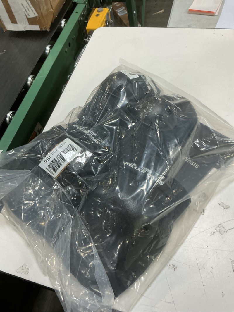 Condition photo showing Good Condition for 187 Killer Pads Six Pack Pad Set, Elbow Pads, Knee Pads, and Wrist Guard BLACK Large-X-Large
