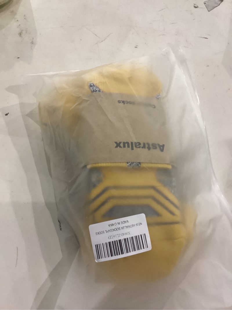 ASTRALUX Running Socks 3 Pairs Cushioned Anti-Blister Athletic Basketball Hicking Socks