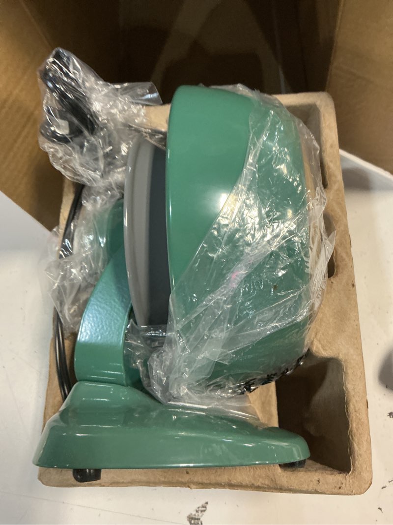 Condition photo showing Good Condition for vornado vfan™ mini classic vintage metal desk fan, 2-speed, adjustable tilt, personal air circulator for bedroom, office, dorm room, portable quiet, vintage green