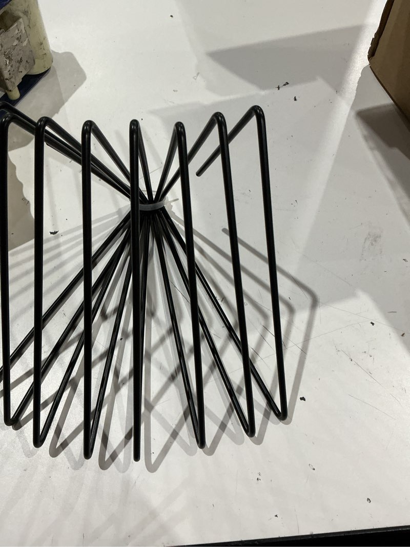 Condition photo showing Good Condition for mantouxixi 7-slots adjustable triangle desktop book magazine file holder,metal wire book organizer bookshelf rack,file folder organizer sorter holder,display rack for decoration home office - black