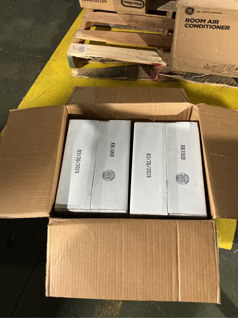 https://lotting-media.assets.bidfta.com/lotting_774c3602-a1bf-4ce0-873a-c0a4b2da27f5