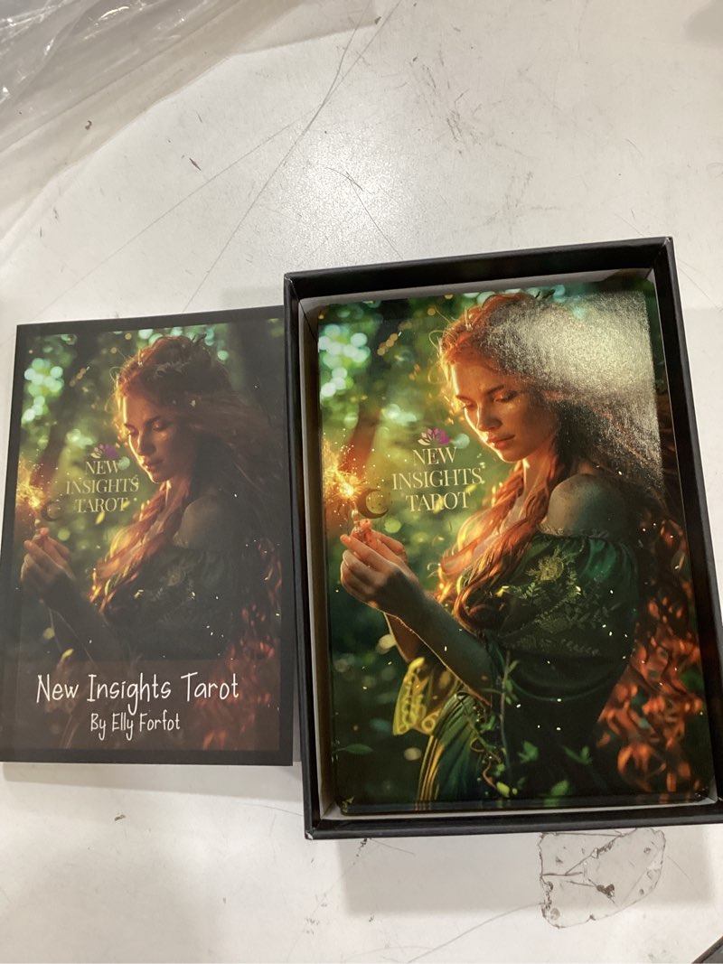 Condition photo showing Good Condition for new insights tarot: cards with text and guidebook (78 cards)