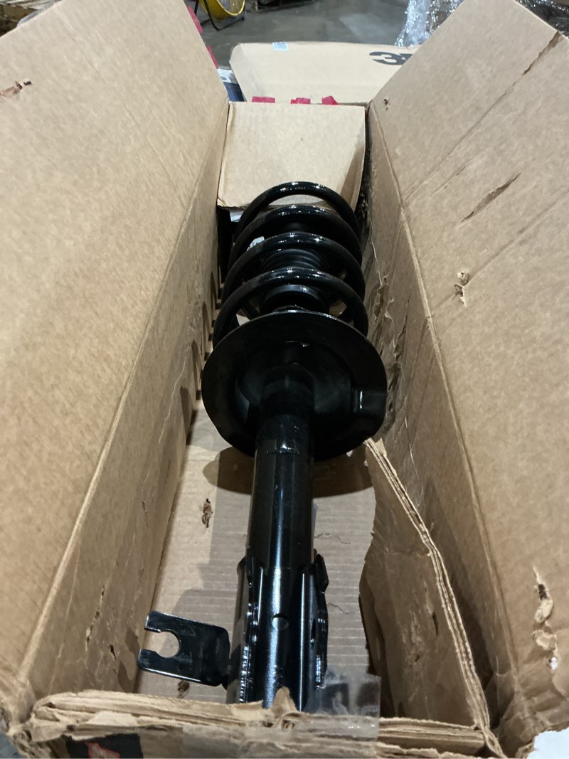 Condition photo showing Good Condition for monroe quick-strut 172494 suspension strut and coil spring assembly for mazda cx-7