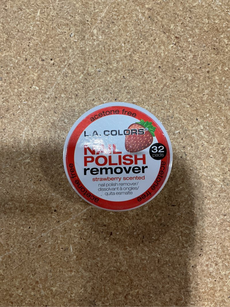 Condition photo showing New/Like New for l.a. colors polish remover pads, strawberry scent cnr962