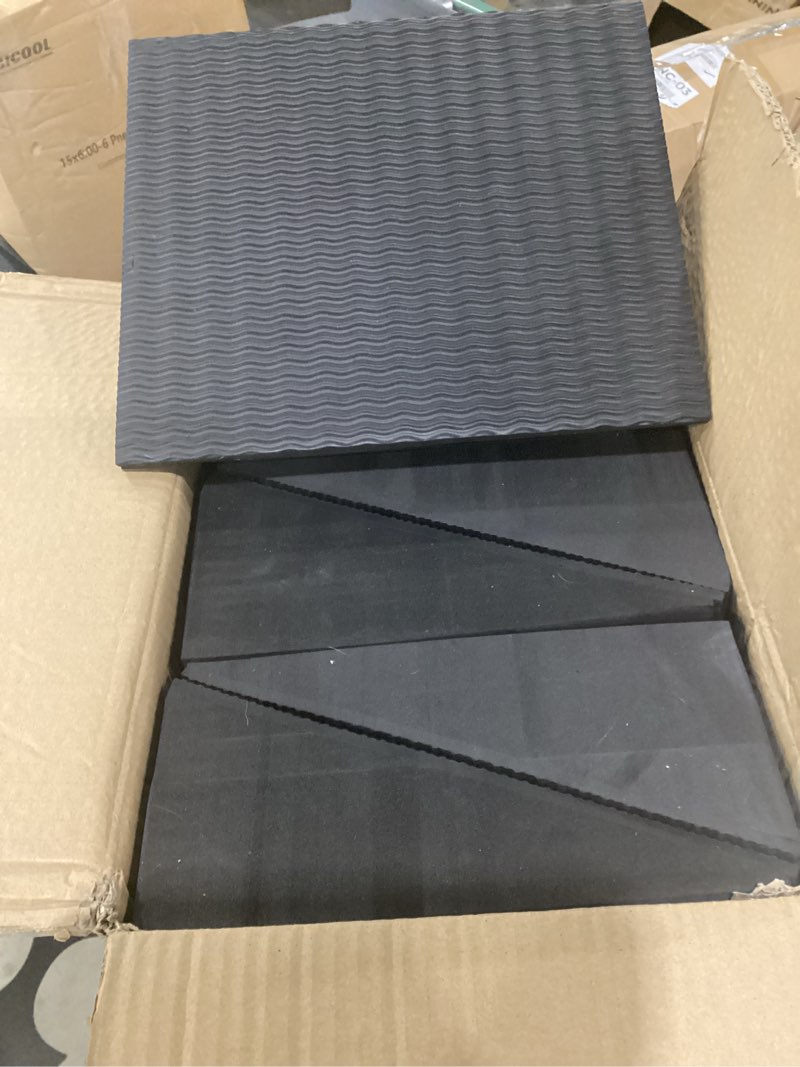 Condition photo showing Good Condition for dog wedge ramp for stairs/staircases, portable & lightweight pet ramp with non-slip surface for small size dogs cats, low angled dog ramp for elderly & injured pets (100lbs capacity, 6packs)